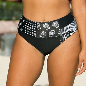Nani Swimwear nwt Oasis Patch Bottoms